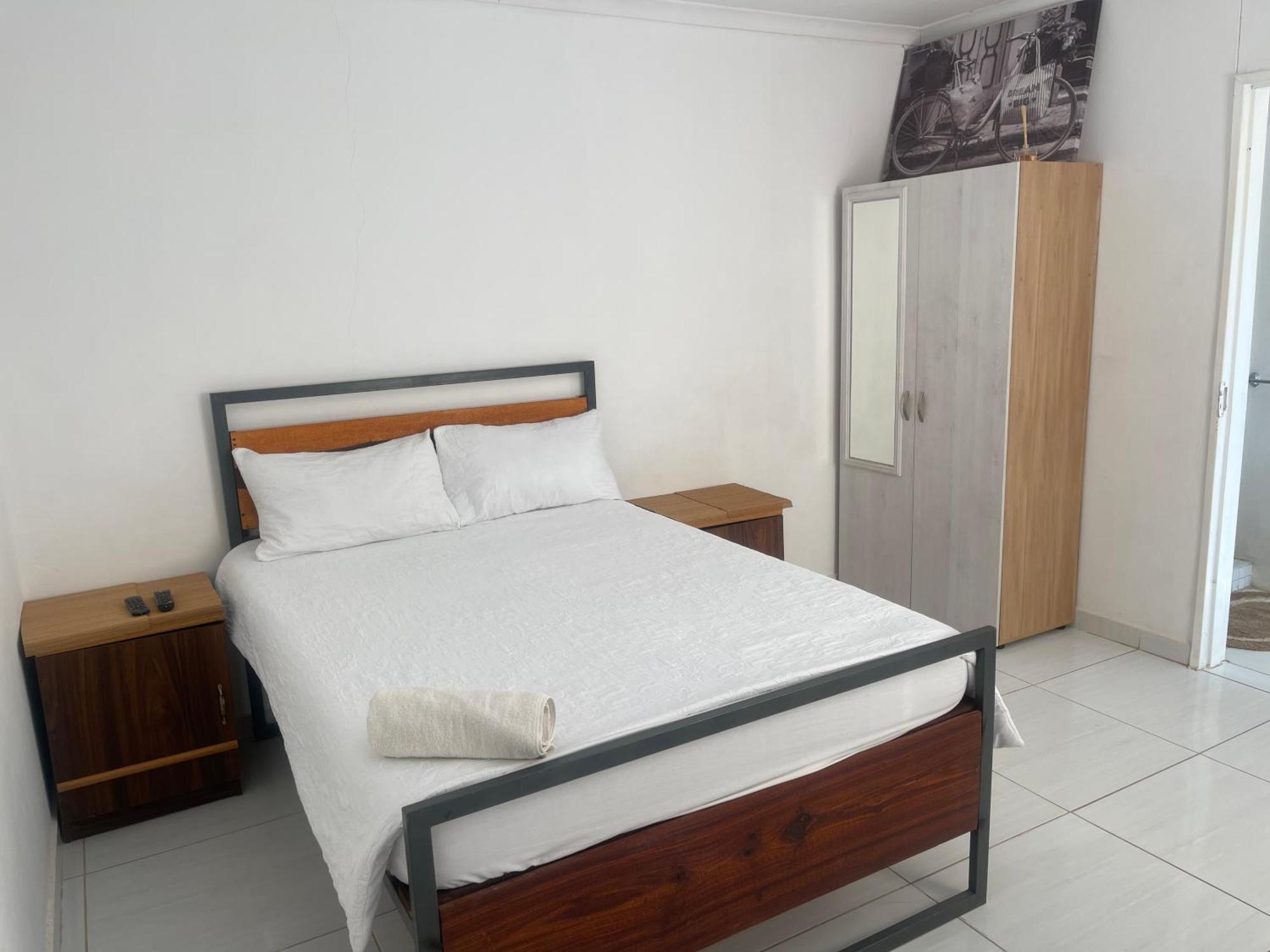 Sabrina Guesthouse 추메브 외부 사진